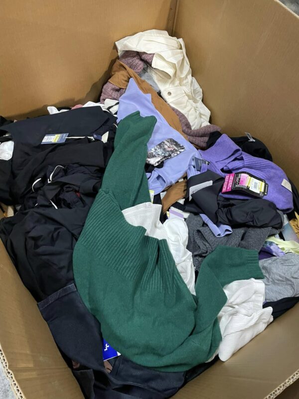 TGT CLOTHING PALLET